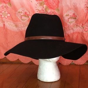 Wool Pilgrim Sun Hat